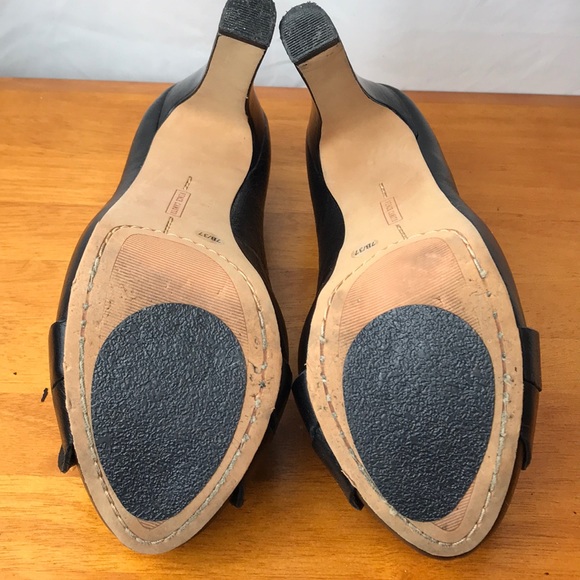 Vinci Camino Bow Studded Pumps Size 7B - Picture 13 of 13